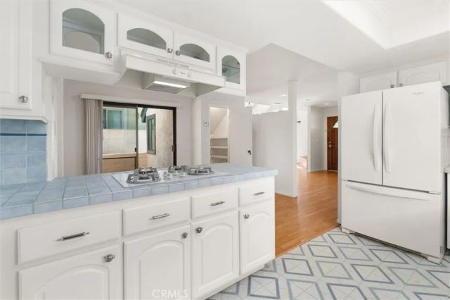1923 Pullman, Redondo Beach, CA 90278
