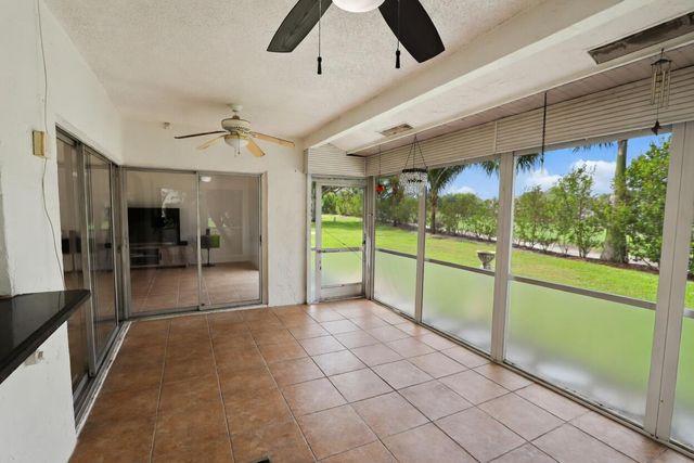 5667 Cameo Drive N, Boca Raton, FL 33433