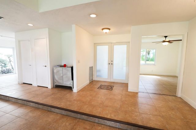 5667 Cameo Drive N, Boca Raton, FL 33433
