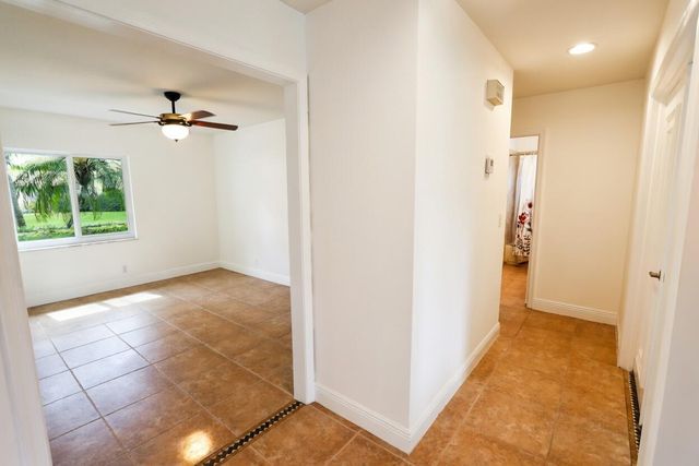 5667 Cameo Drive N, Boca Raton, FL 33433