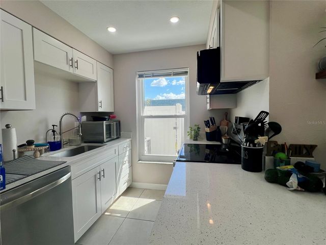 1799 N HIGHLAND AVENUE 133, Clearwater, FL 33755