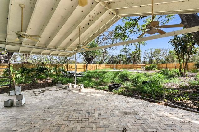 6734 TWELVE OAKS BOULEVARD, Tampa, FL 33634