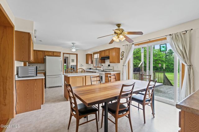 2 Crounse Road, Berne, NY 12023