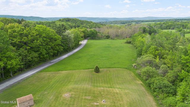 2 Crounse Road, Berne, NY 12023