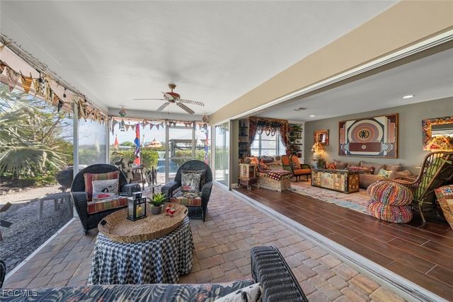 6076 Castaways LN, Sanibel, FL 33957
