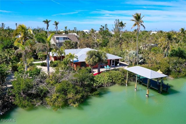 6076 Castaways LN, Sanibel, FL 33957