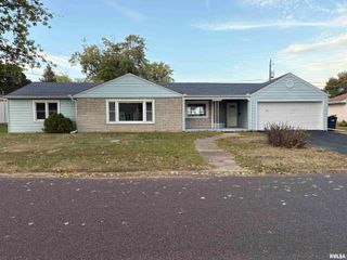 1413 TENNELL Road, Pekin, IL 51554