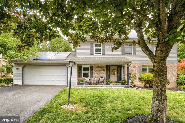 1700 FAIRMONT DRIVE, Mechanicsburg, PA 17055