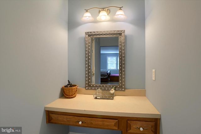 1700 FAIRMONT DRIVE, Mechanicsburg, PA 17055