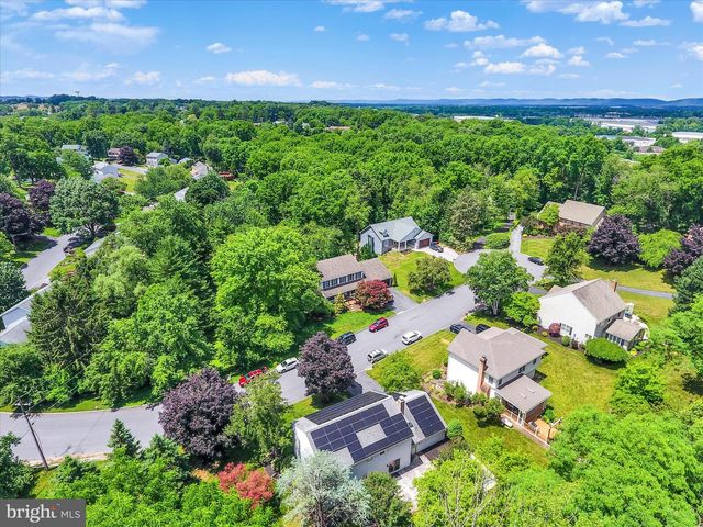 1700 FAIRMONT DRIVE, Mechanicsburg, PA 17055