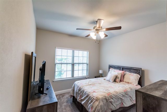 445 Hillstone Drive, Midlothian, TX 76065