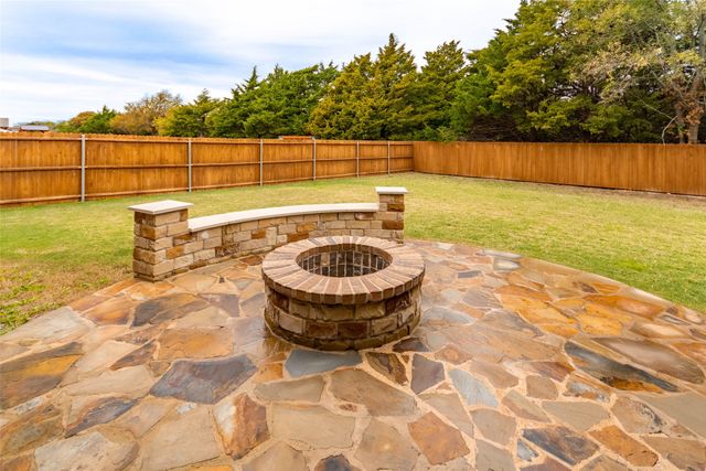 445 Hillstone Drive, Midlothian, TX 76065