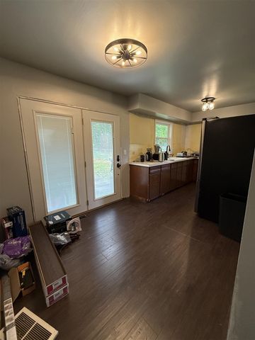 214 Auburn Street, Battle Creek, MI 49014