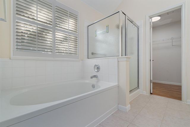 153 Hickory LN, Georgetown, TX 78633