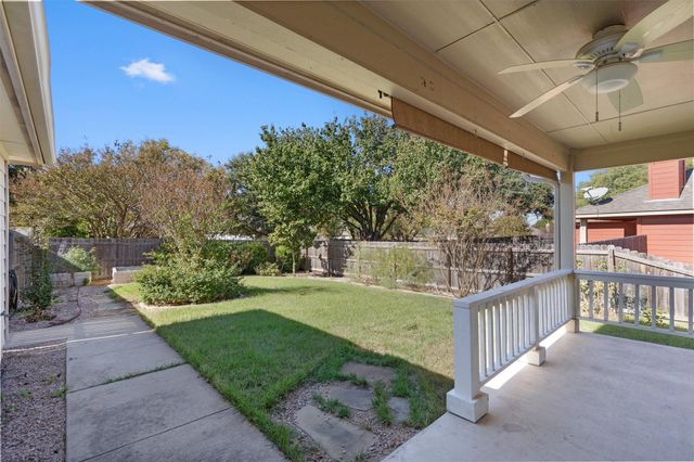 153 Hickory LN, Georgetown, TX 78633