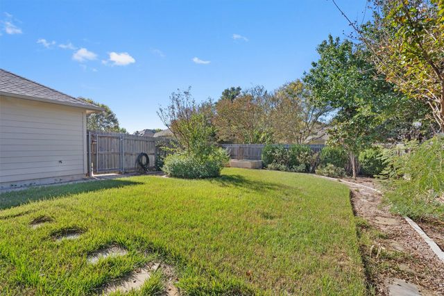 153 Hickory LN, Georgetown, TX 78633
