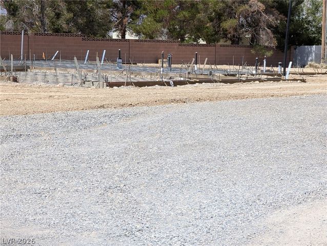 2601 Olvido Avenue, Pahrump, NV 89048