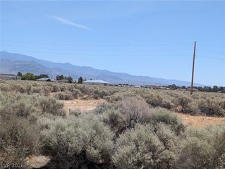 2601 Olvido Avenue, Pahrump, NV 89048