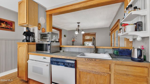 404 Prospect Street, Johnstown, NY 12095