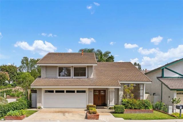 16 Alegria, Irvine, CA 92620
