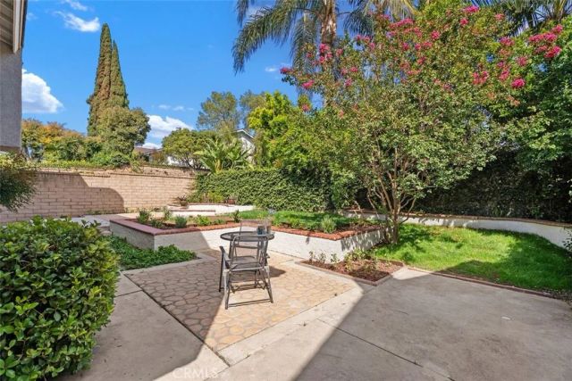 16 Alegria, Irvine, CA 92620