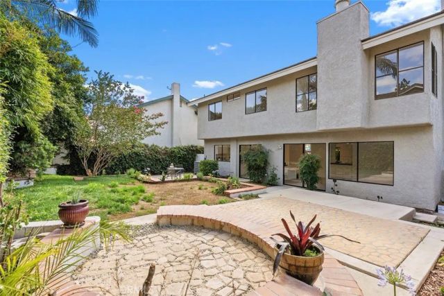 16 Alegria, Irvine, CA 92620