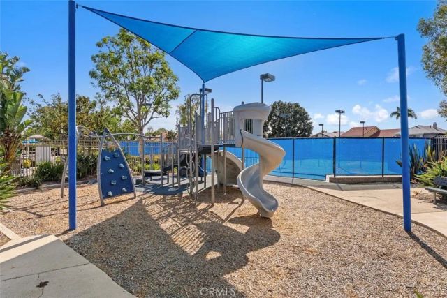 16 Alegria, Irvine, CA 92620
