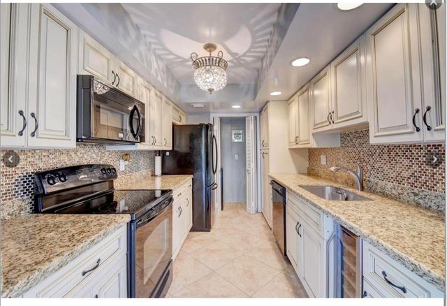 859 Jeffery Street 3030, Boca Raton, FL 33487