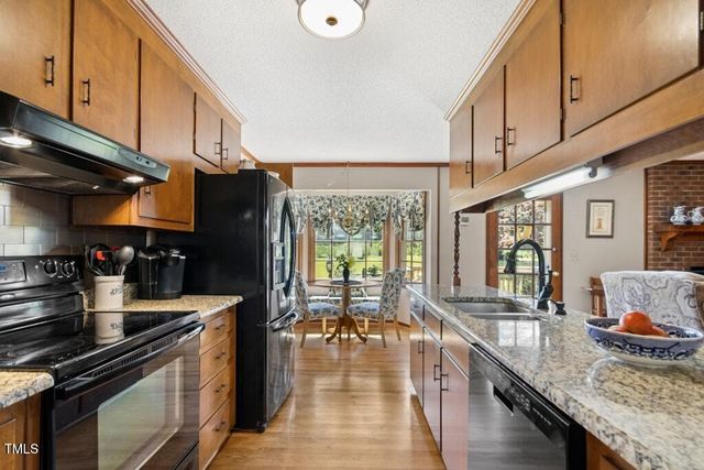 1035 Aquilla Road, Benson, NC 27504