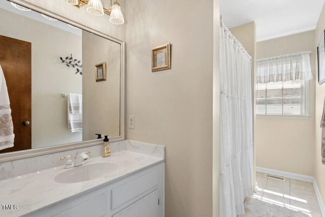 1035 Aquilla Road, Benson, NC 27504