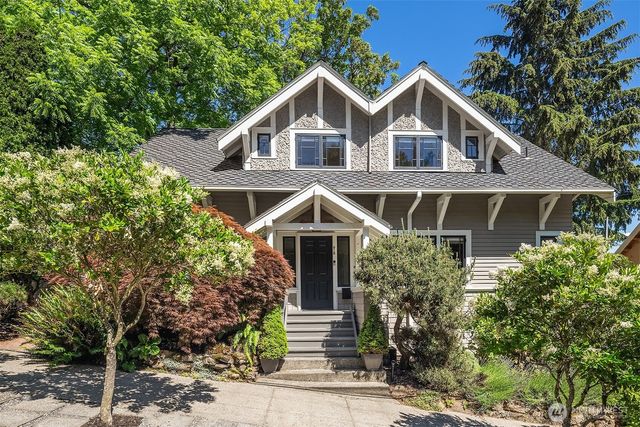 618 37th Avenue, Seattle, WA 98122