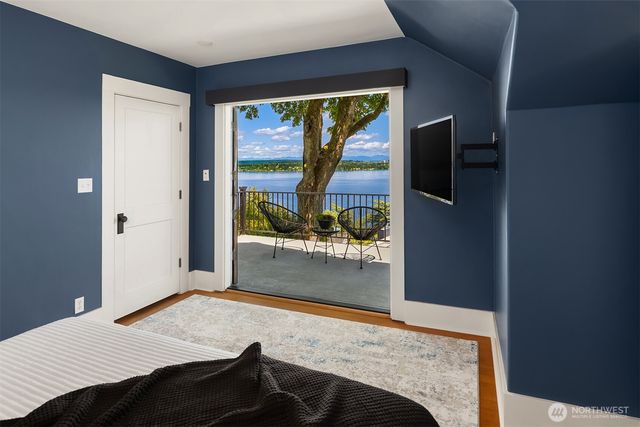 618 37th Avenue, Seattle, WA 98122
