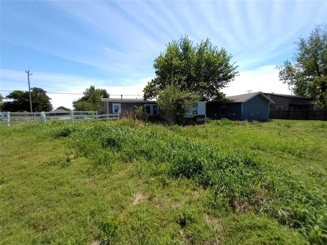 2651 N HARRAH Road, Harrah, OK 73045