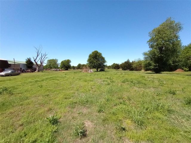2651 N HARRAH Road, Harrah, OK 73045