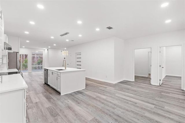 140 Indian Lake Drive, Hiram, GA 30141