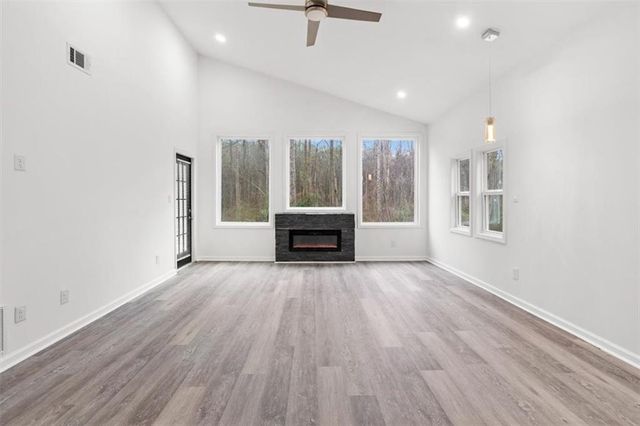 140 Indian Lake Drive, Hiram, GA 30141