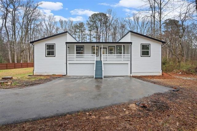 140 Indian Lake Drive, Hiram, GA 30141