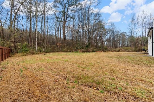 140 Indian Lake Drive, Hiram, GA 30141