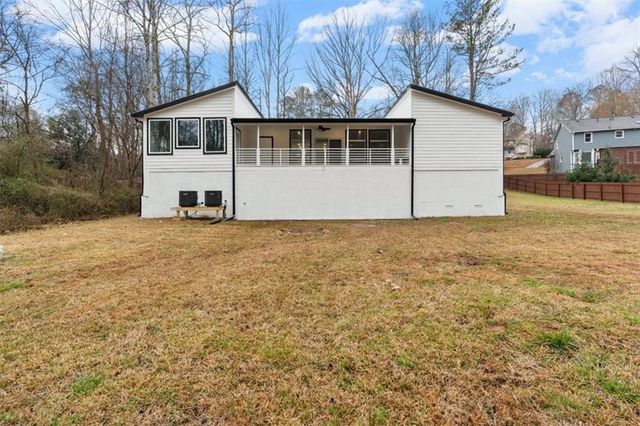 140 Indian Lake Drive, Hiram, GA 30141