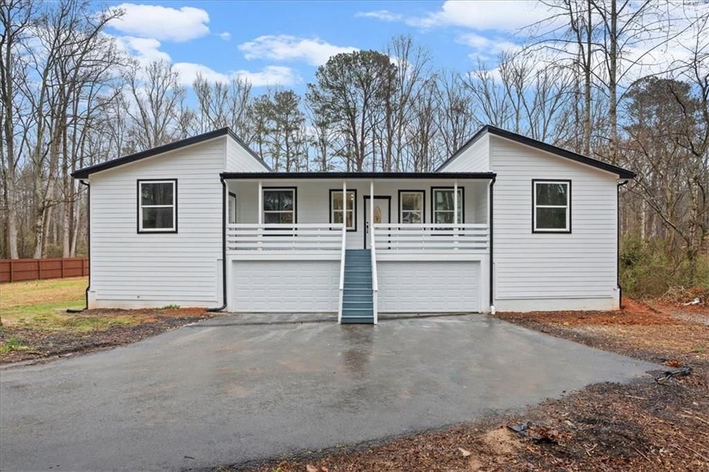 140 Indian Lake Drive, Hiram, GA 30141