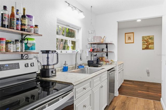 4024 43RD AVENUE N, St Petersburg, FL 33714