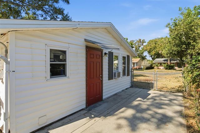 4024 43RD AVENUE N, St Petersburg, FL 33714