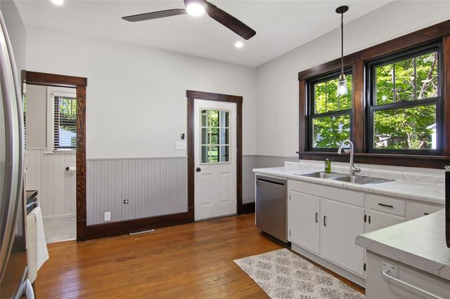 512 Jefferson Street, Eau Claire, WI 54701