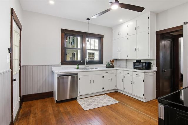 512 Jefferson Street, Eau Claire, WI 54701