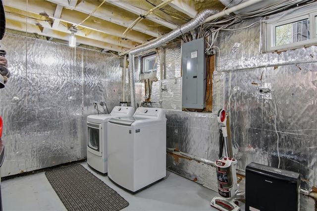 512 Jefferson Street, Eau Claire, WI 54701