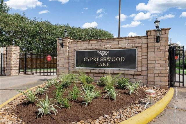 20314 Cypresswood Chase, Spring, TX 77373