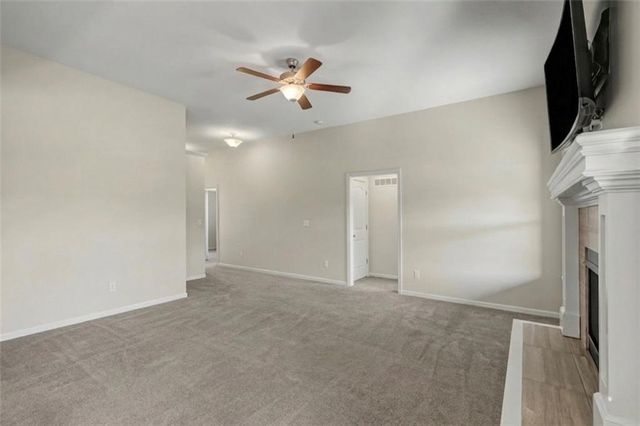 929 NW SCENIC Drive, Grain Valley, MO 64029