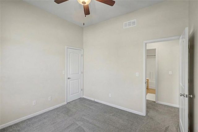 929 NW SCENIC Drive, Grain Valley, MO 64029