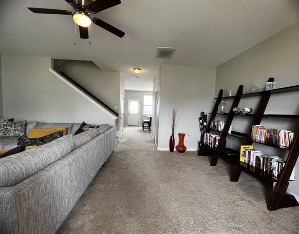2303 Farrington Pl, Antioch, TN 37013