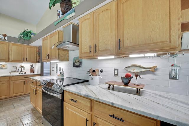 5701 W CHIVE LOOP, Homosassa, FL 34448